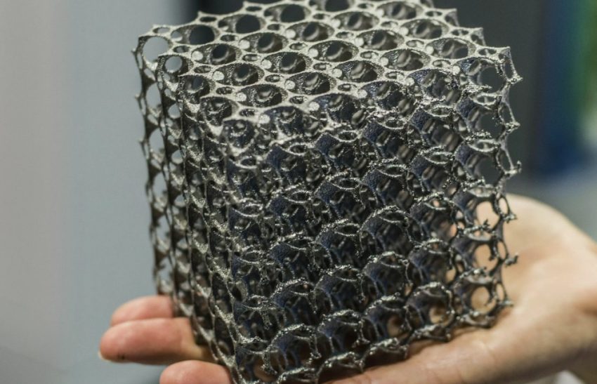 Легкие металлы против полимеров: кто выиграет борьбу за роль основного конструкционного материала будущего